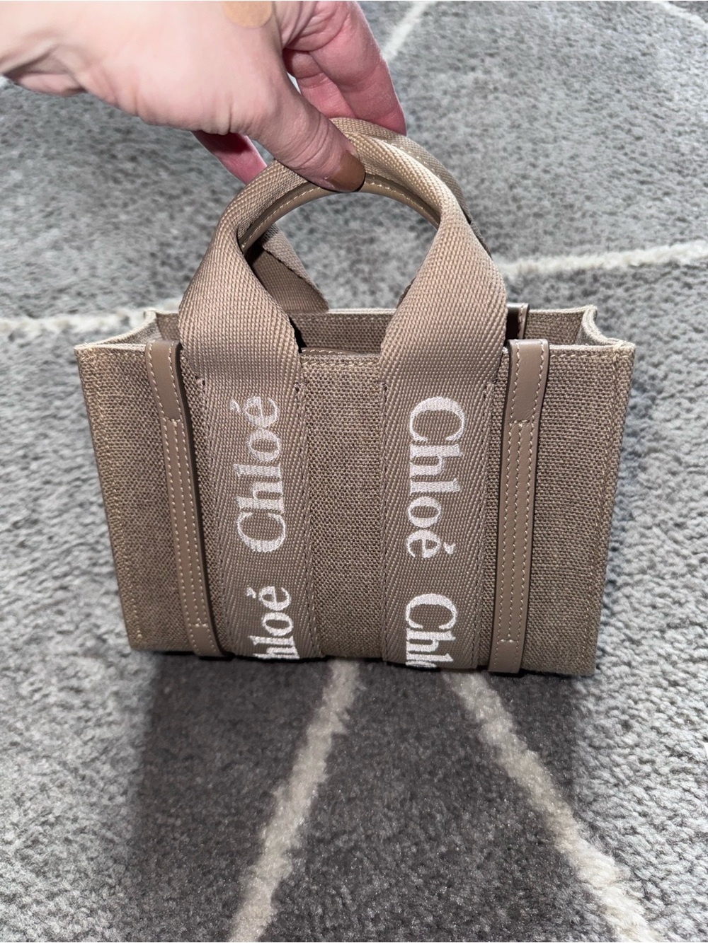 Chloe Mini Woody Tote Boyish Brown Beige - Picture 10 of 16